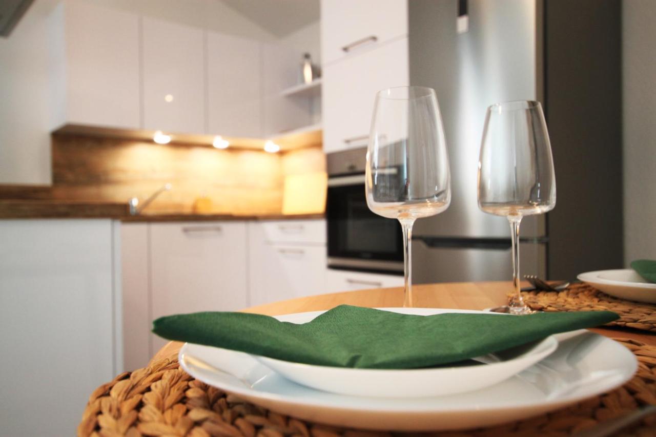 Apartment Meerzeit Mit Terrasse Husum  Exteriör bild